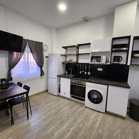 Plan B Madrid Vallecas Buitenkant foto